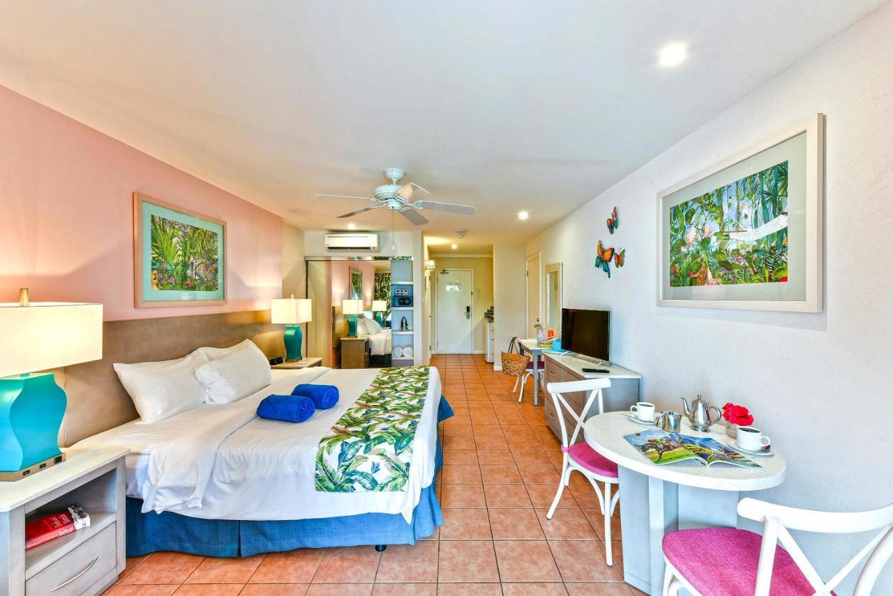 קרייסט צ'רץ' Butterfly Beach Hotel מראה חיצוני תמונה