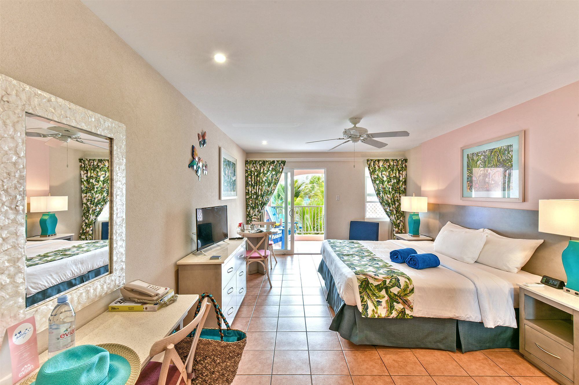 קרייסט צ'רץ' Butterfly Beach Hotel מראה חיצוני תמונה